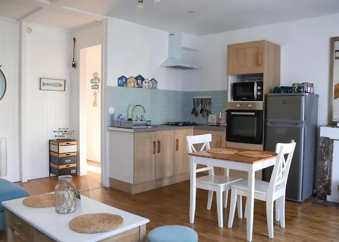 Le 8 ∙ Appartement Cosy Avec Balcon Vue Sur Mer